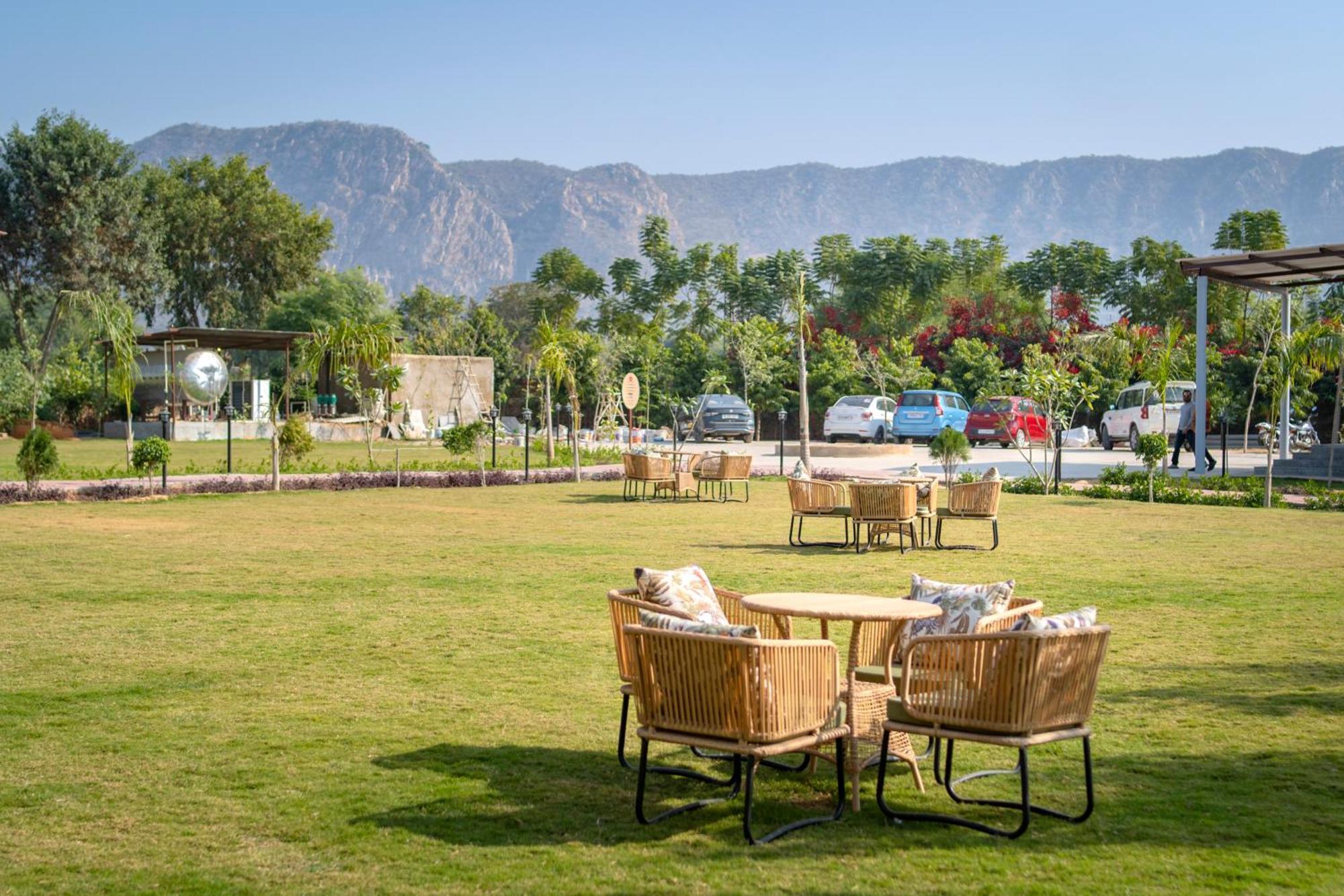 Spree Resort Sariska Thana Ghazi Eksteriør bilde
